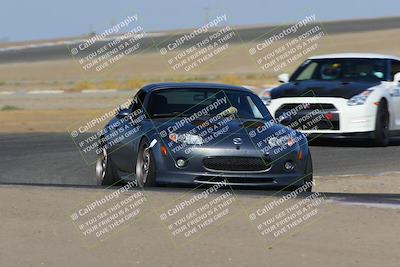 media/Oct-16-2022-Speed Ventures (Sun) [[7df72c9f09]]/Red/Session 2 (Sunset)/